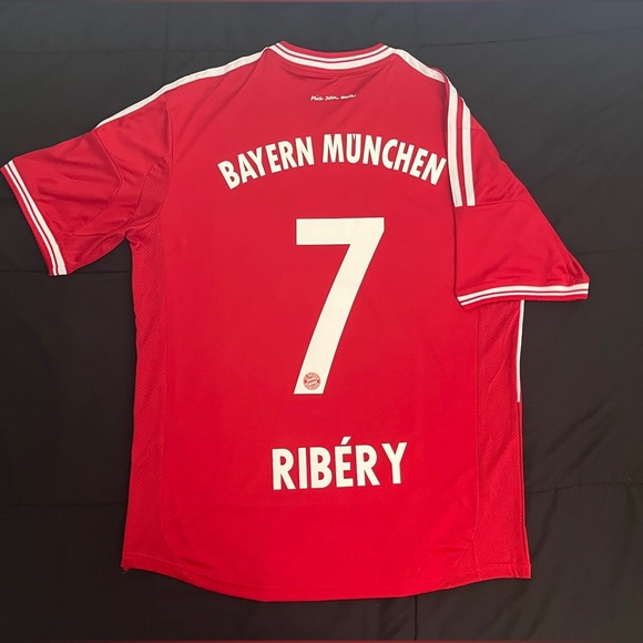 Ribéry #7 Bayern Retro Home Jersey 2013 S-L ribery - Picture 1 of 4